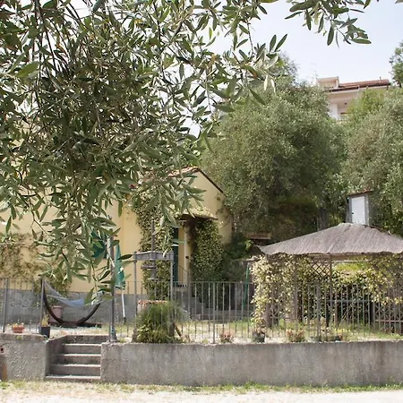 Alloggio per agriturismo Agriturismo All'isola Che Non C'e' La Spezia